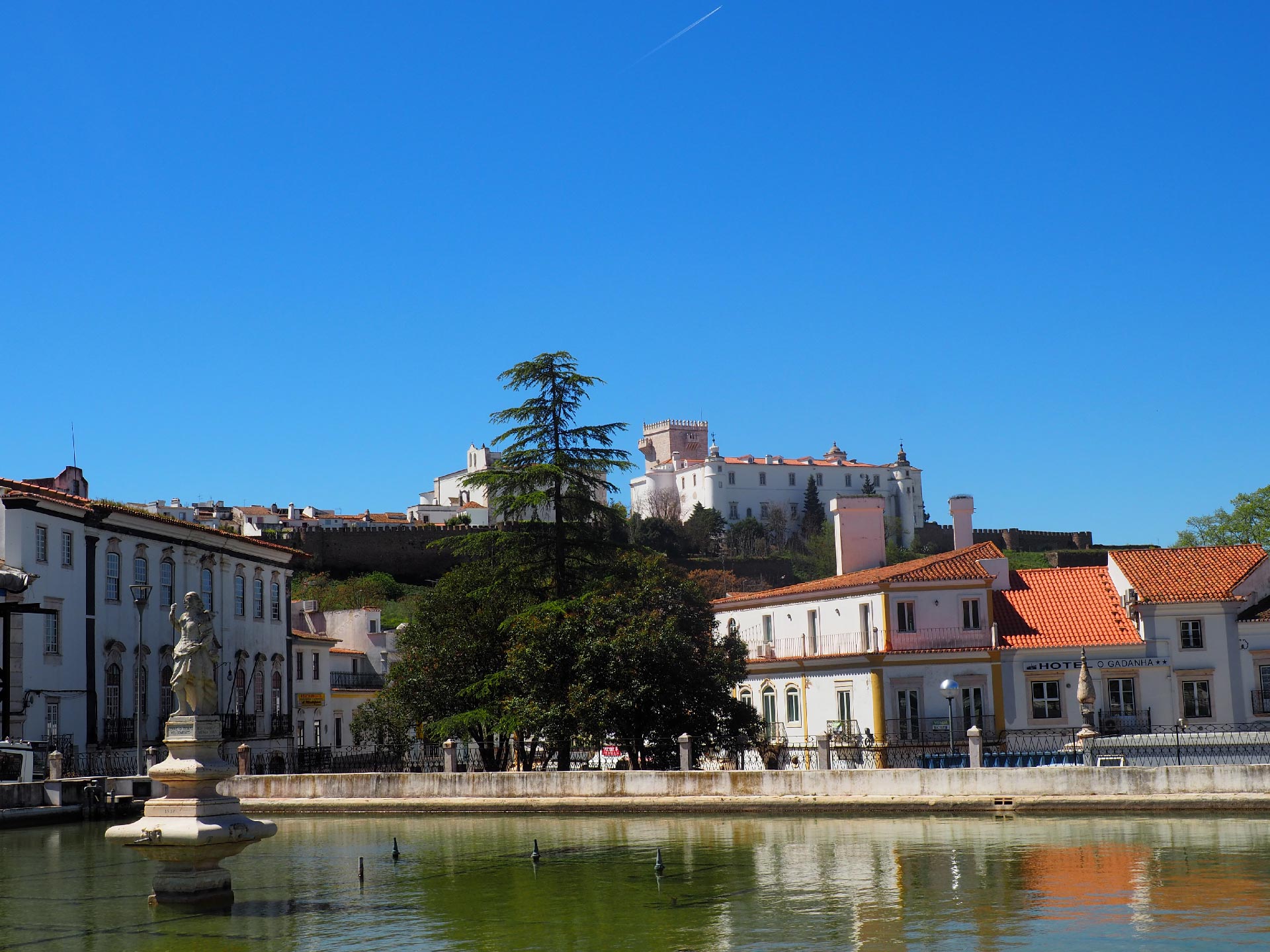 De marmersteden van de Alentejo