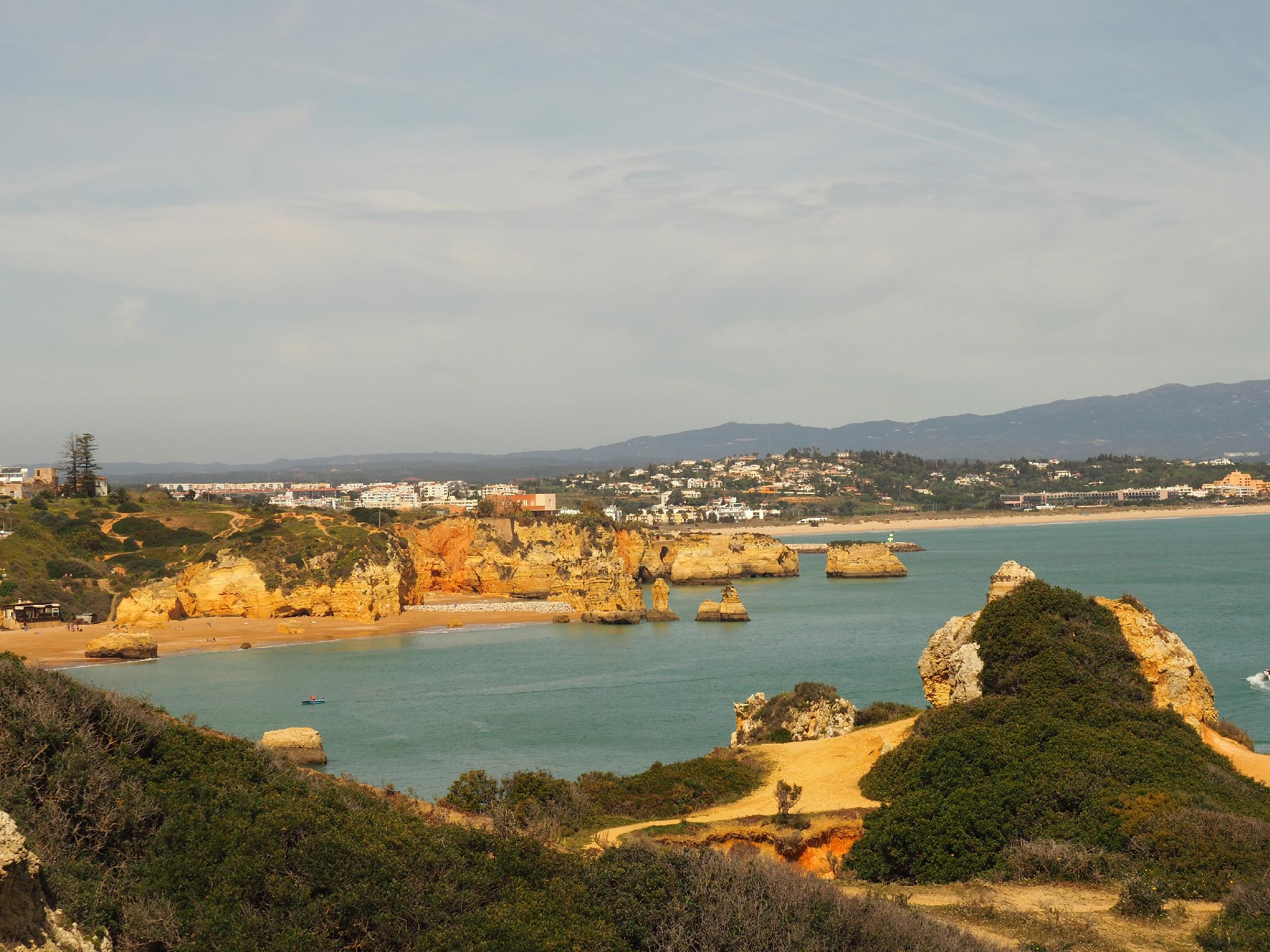 Kustlijn Portugal met rotsen