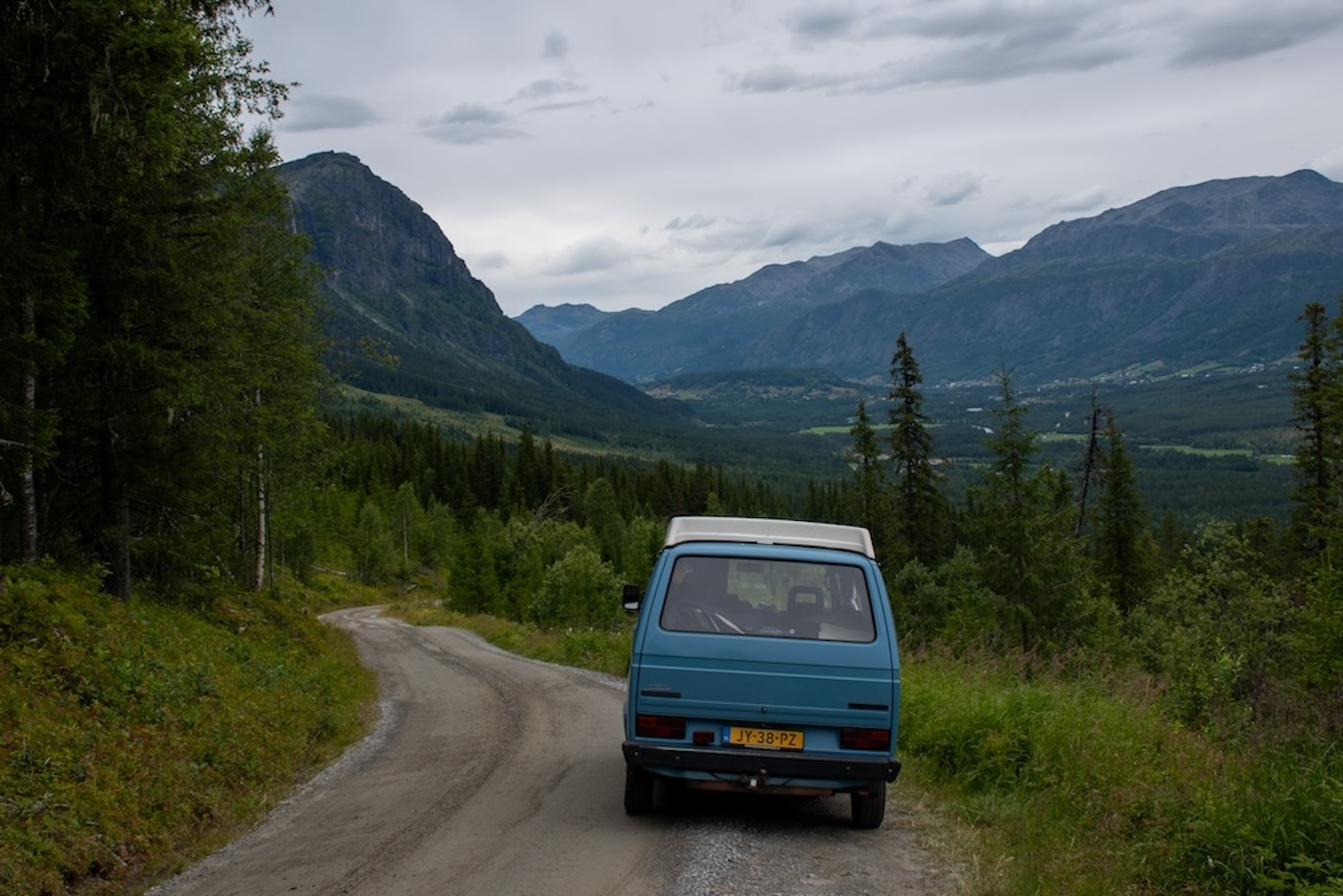 met de camper naar Noorwegen, weg Hemsedal
