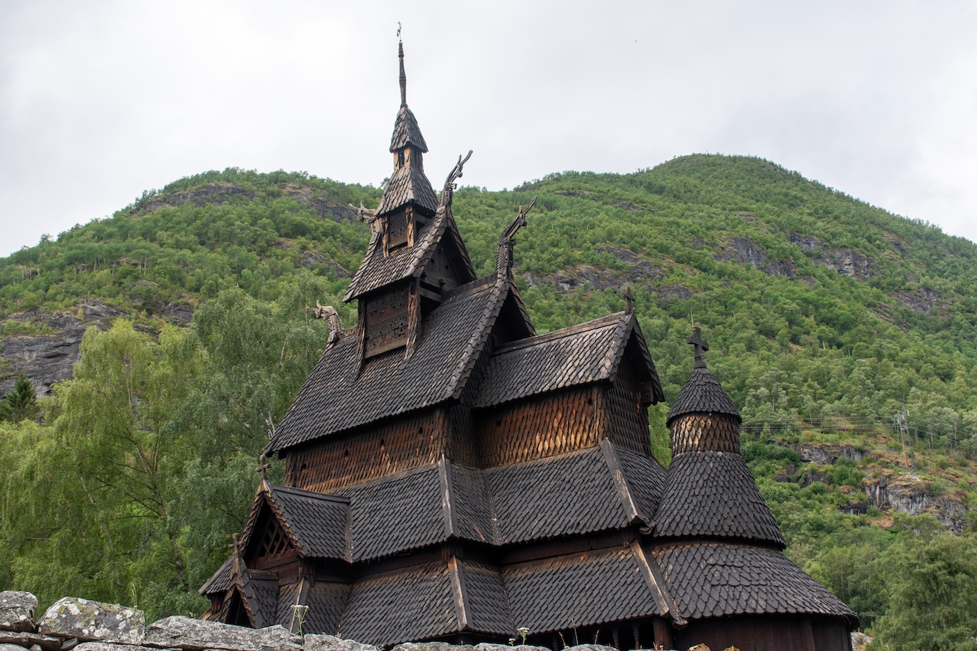 staafkerkje noorwegen laerdal
